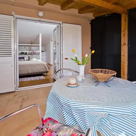 Melita Apartamento *